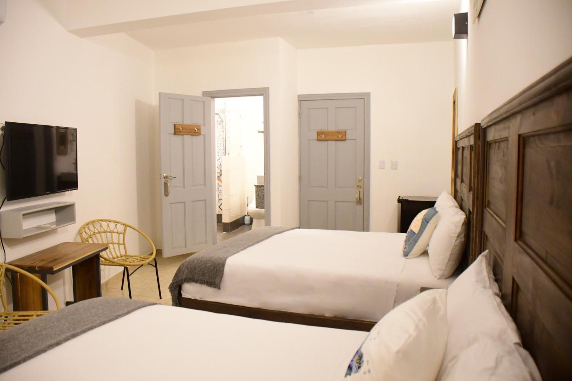 Hostal Marina Samana 外观 照片