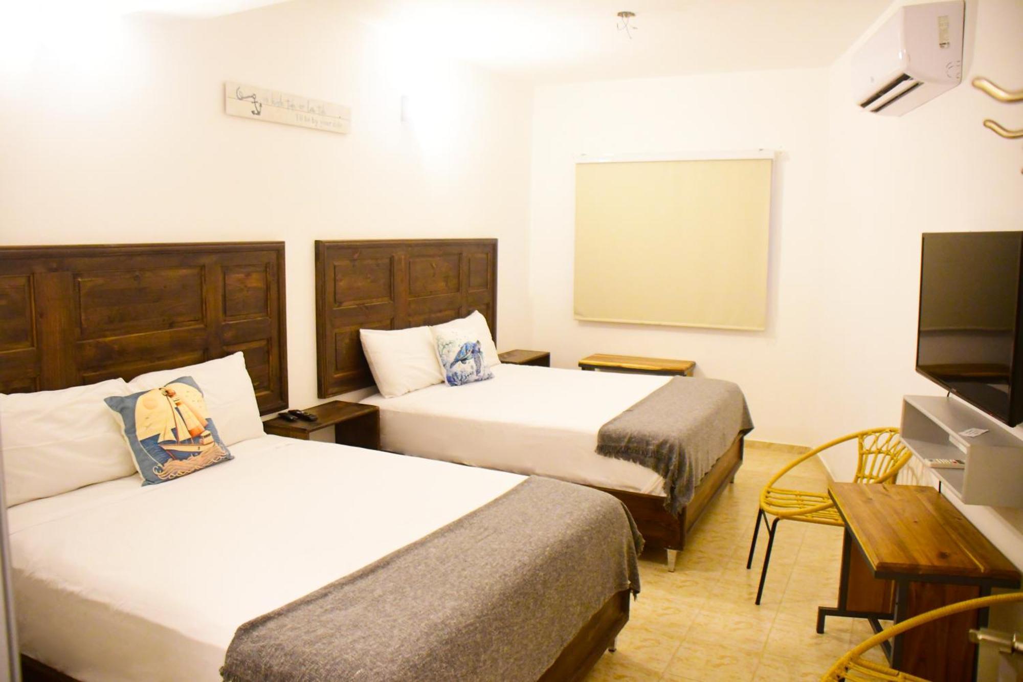 Hostal Marina Samana 外观 照片